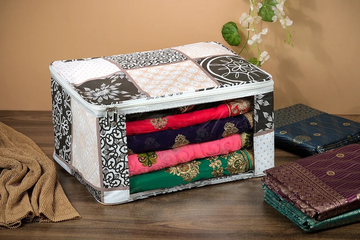 Designer Multi Saree Packing Cover With Transparent Window | Laminated Canvas View 1