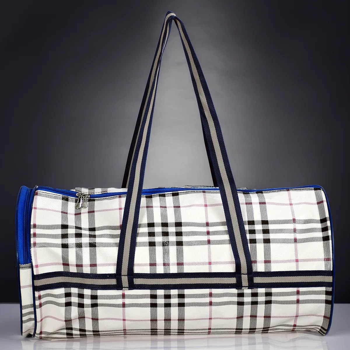 Stylish Navy Printed Gym Duffle Bag